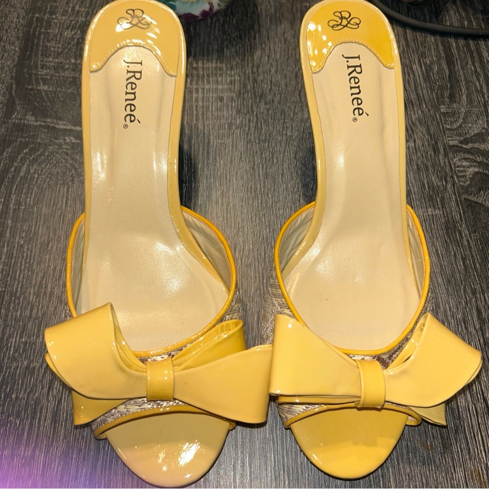 J  Renee Sling Back Sz 10 Yellow Patient With Bow